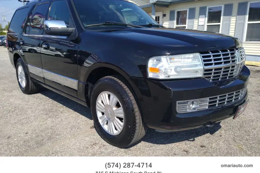 2008 Lincoln Navigator photo 1