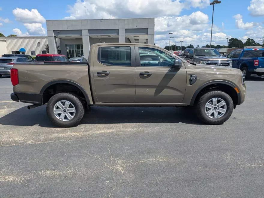 2025 Ford Ranger XL photo 1