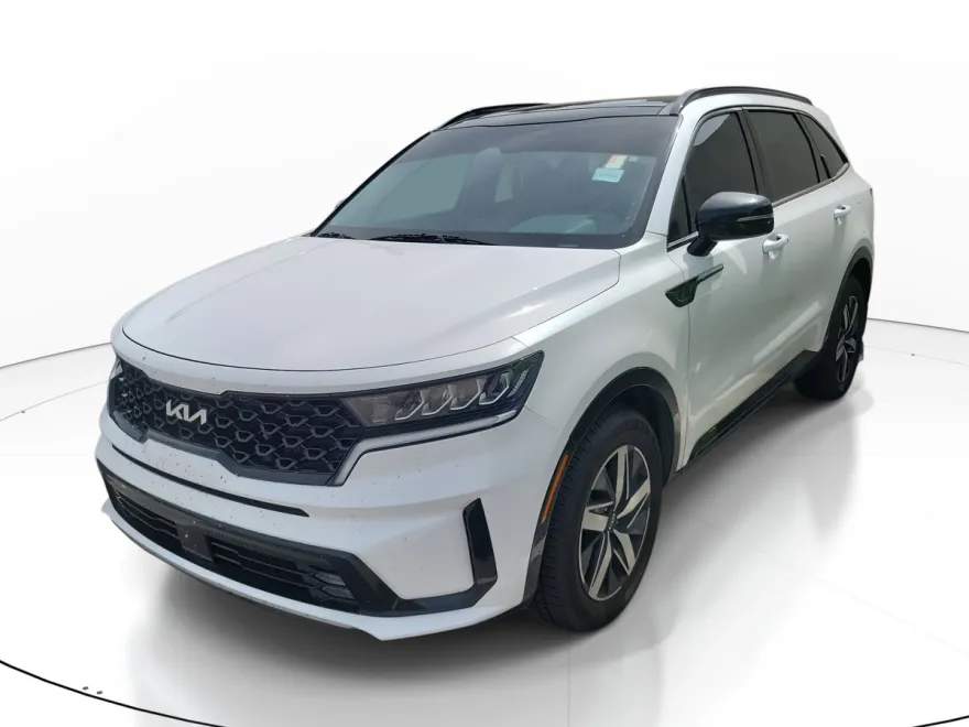 2022 Kia Sorento EX photo 1