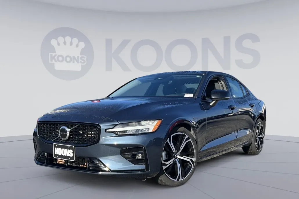 2024 Volvo S60 B5 Core photo 1