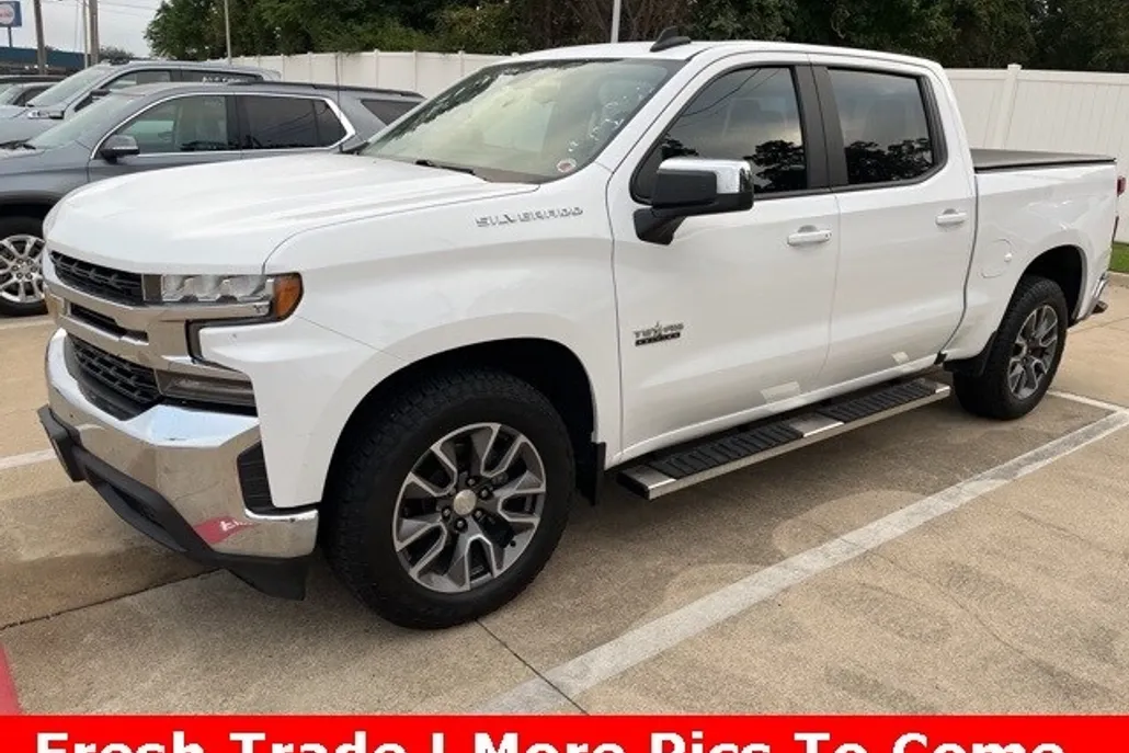 2021 Chevrolet Silverado 1500 LT photo 1