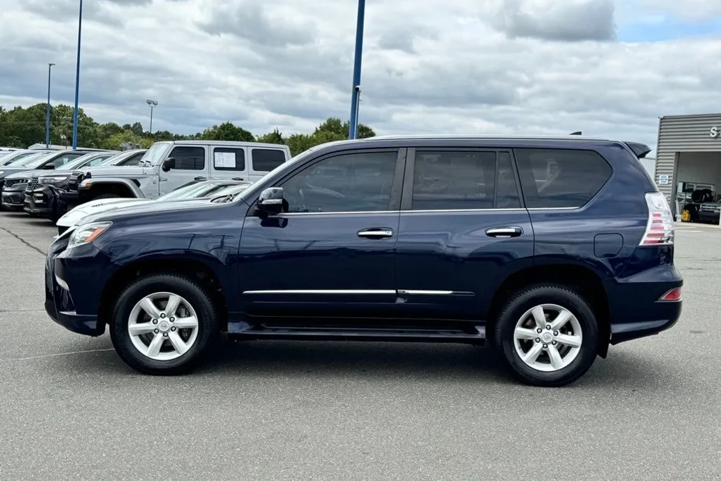 2018 Lexus GX 460 photo 1