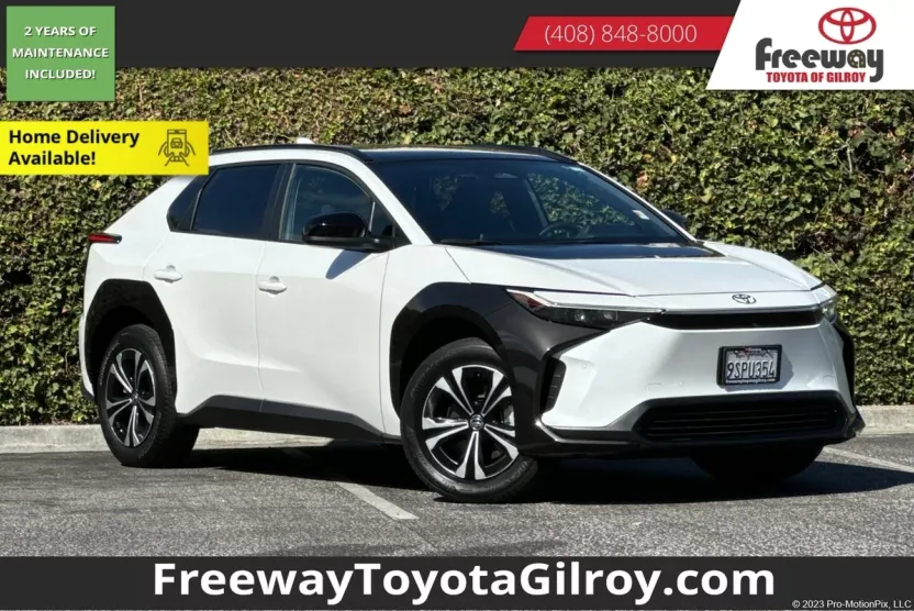 2025 Toyota bZ4X XLE photo 1