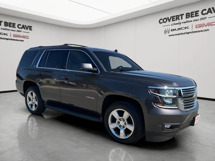 2015 Chevrolet Tahoe LT photo 1