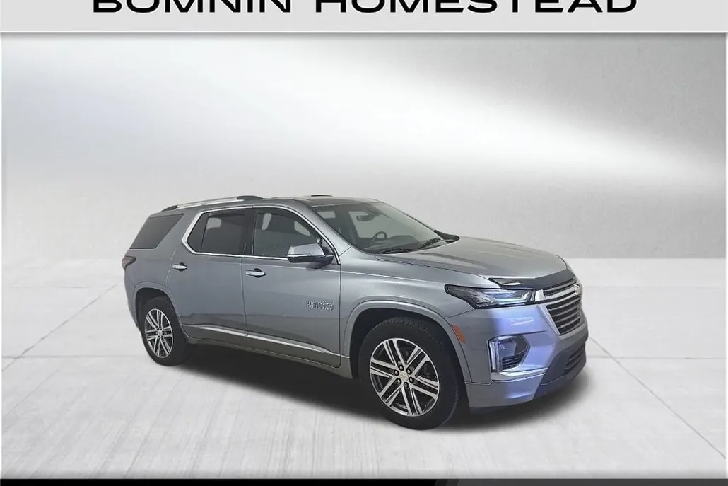 2023 Chevrolet Traverse High Country photo 1