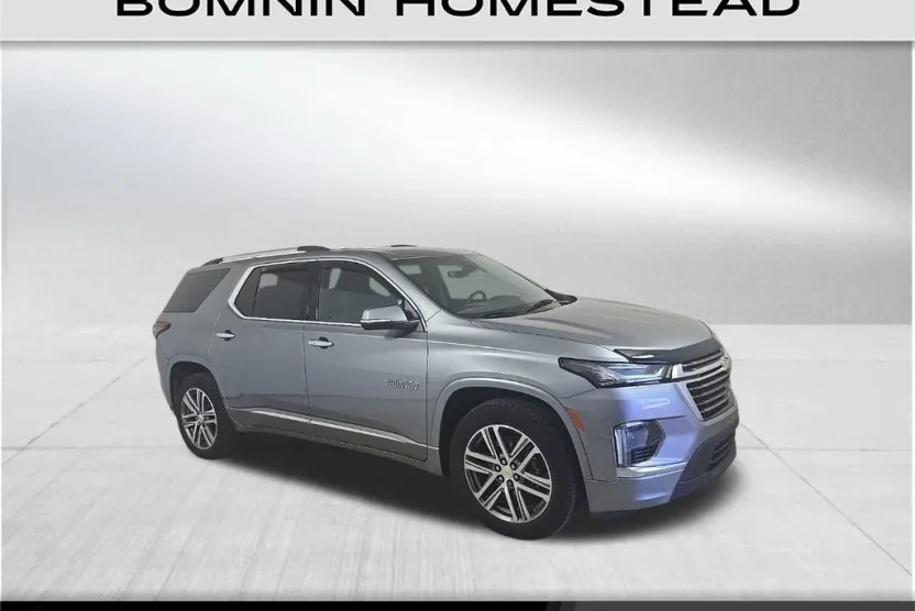 2023 Chevrolet Traverse High Country photo 1