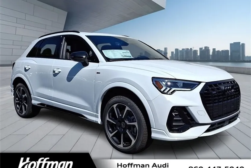 2025 Audi Q3 45 TFSI S line Premium Plus photo 1