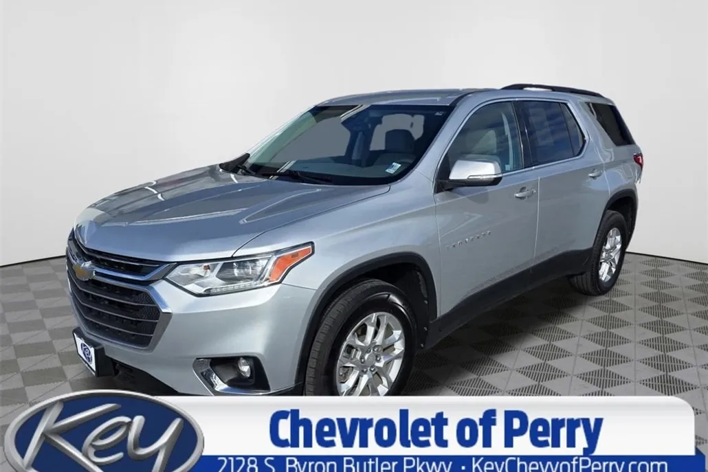 2021 Chevrolet Traverse Cloth photo 1