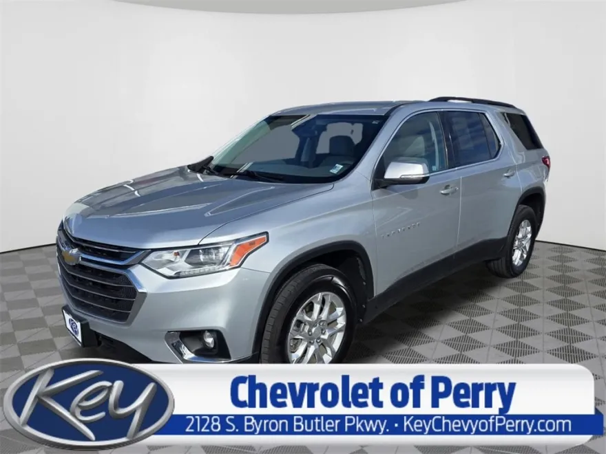 2021 Chevrolet Traverse Cloth photo 1