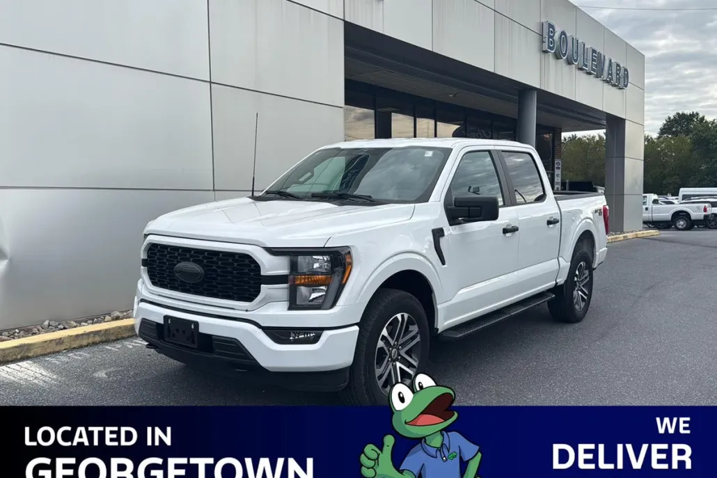 2023 Ford F-150 XL photo 1