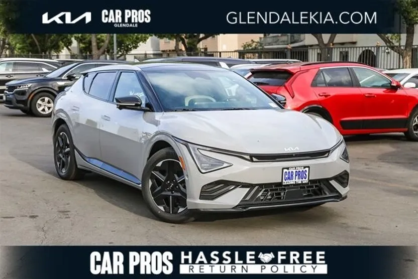 2025 Kia EV6 GT-Line photo 1
