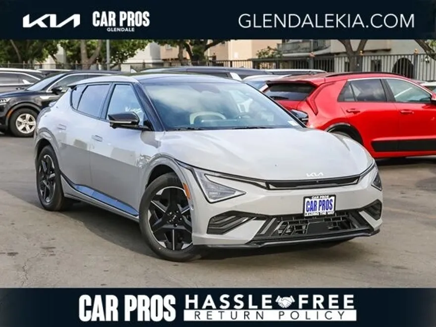 2025 Kia EV6 GT-Line photo 1