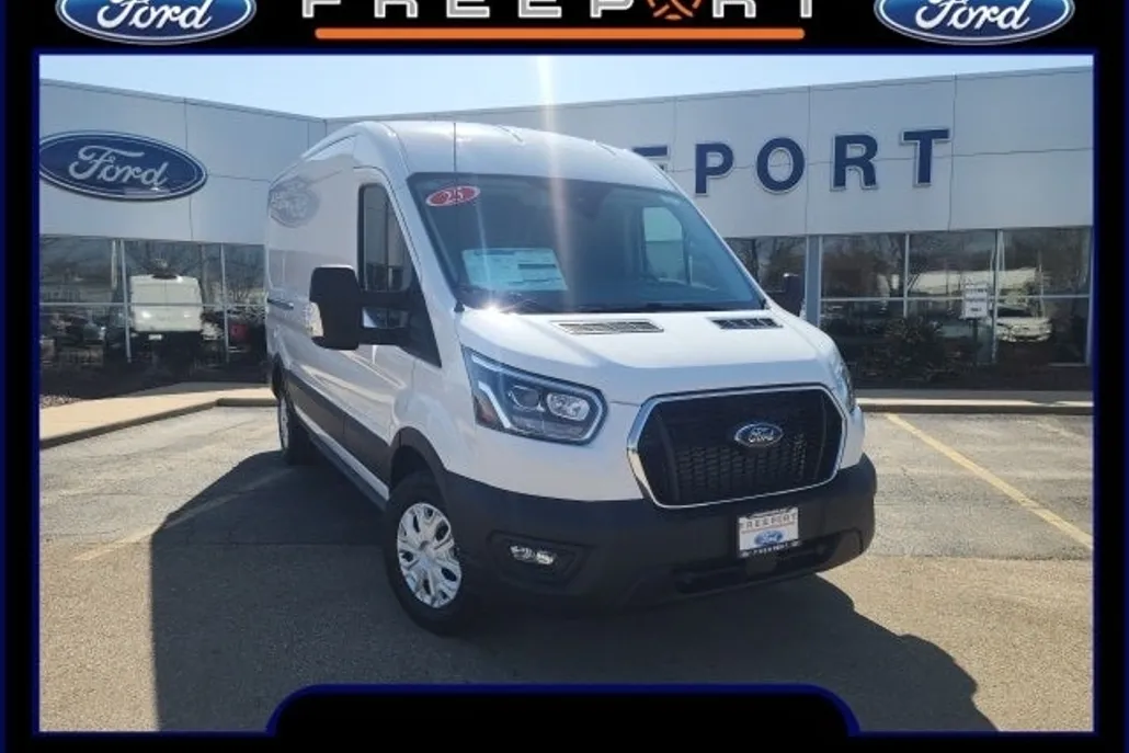 2025 Ford Transit photo 1