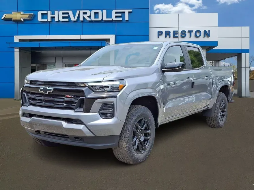 2025 Chevrolet Colorado Z71 photo 1