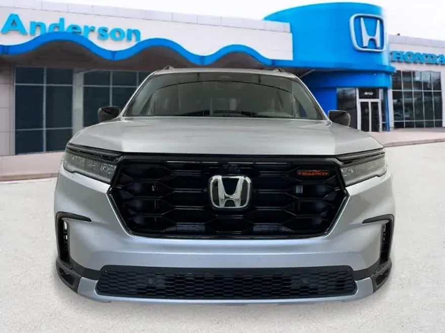 2025 Honda Pilot TrailSport photo 1