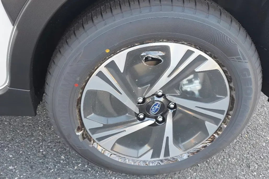 2025 Subaru Crosstrek Premium photo 1