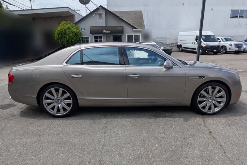 2015 Bentley Flying Spur W12 photo 1