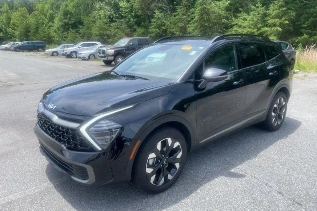 2024 Kia Sportage X-Line photo 1