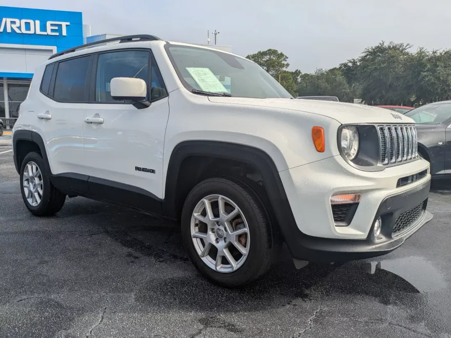 2019 Jeep Renegade Latitude photo 1