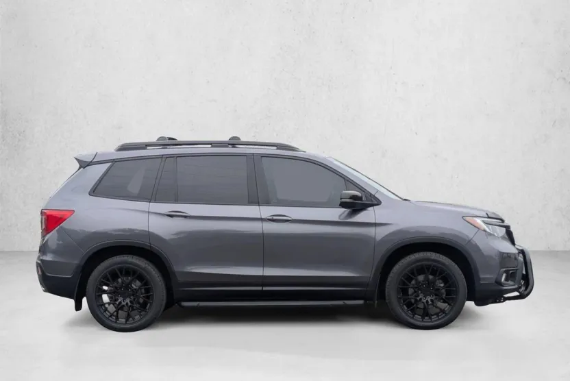 2019 Honda Passport EX-L photo 1