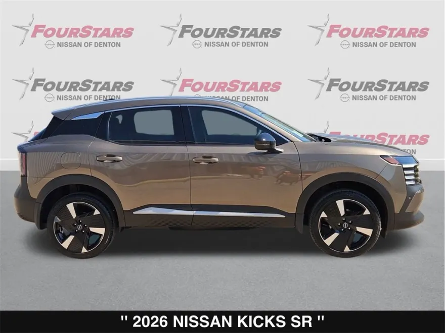 2026 Nissan Kicks SR photo 1