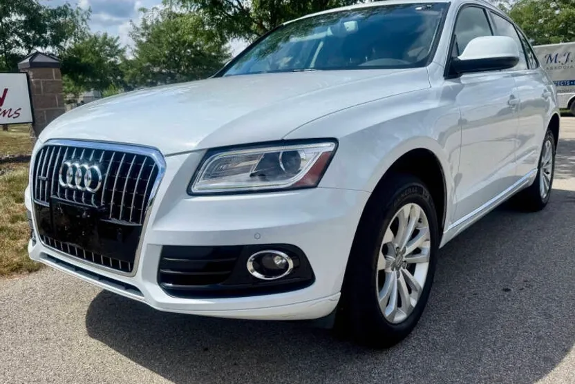 2013 Audi Q5 2.0T Premium Plus photo 1