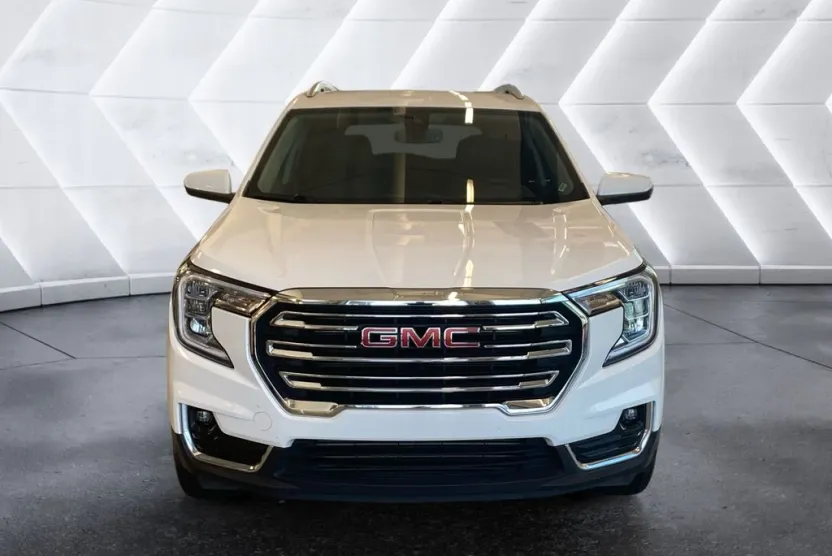 2024 Gmc Terrain SLT photo 1