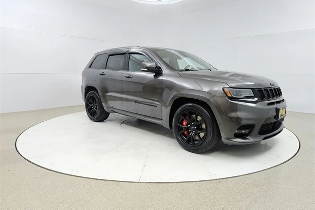 2020 Jeep Grand Cherokee SRT8 photo 1