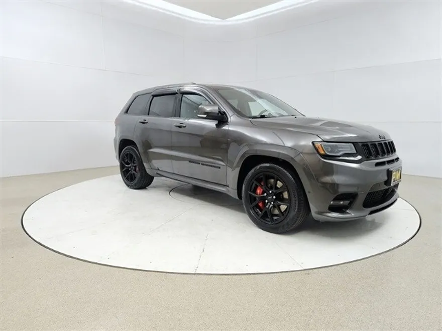 2020 Jeep Grand Cherokee SRT8 photo 1