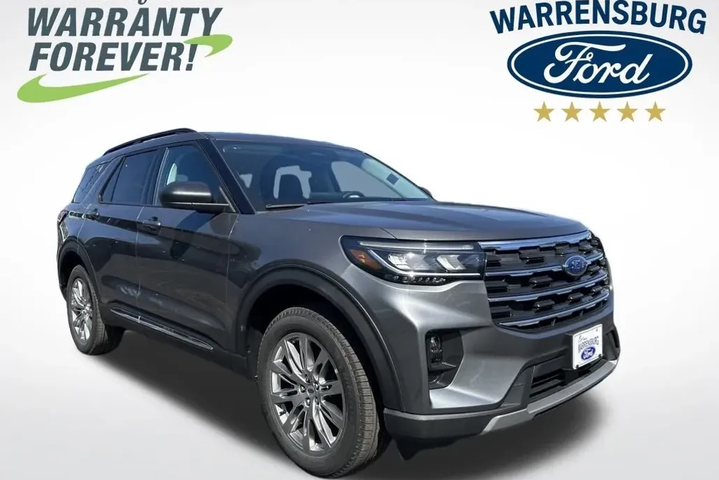 2025 Ford Explorer photo 1