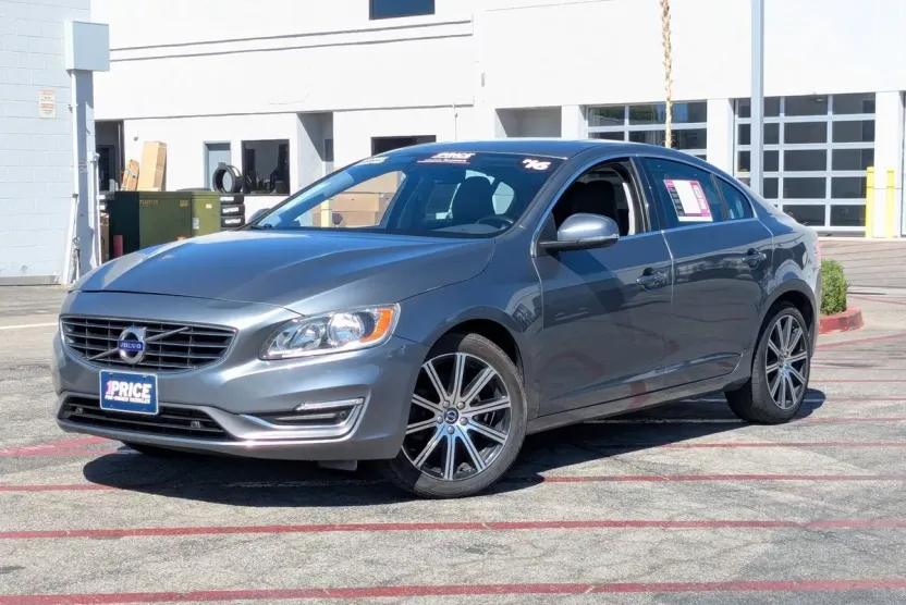 2016 Volvo S60 Inscription T5 Drive-E Premier photo 1