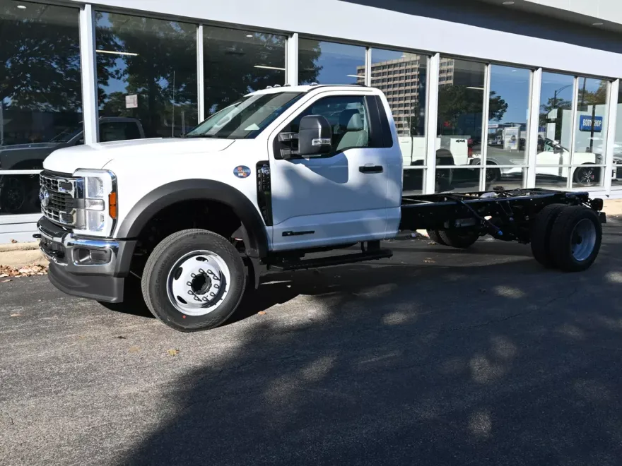2026 Ford F-550 XL photo 1