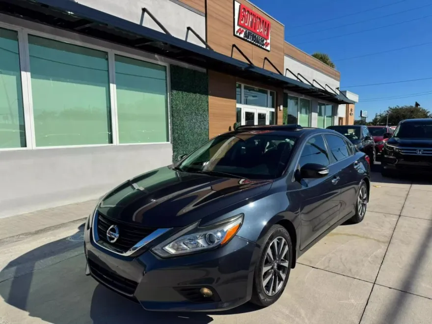 2016 Nissan Altima 2.5 SL photo 1