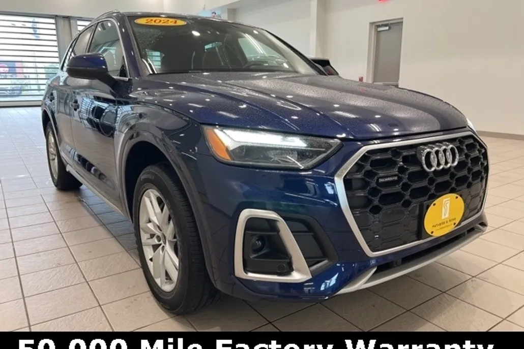 2024 Audi Q5 45 S line Premium photo 1