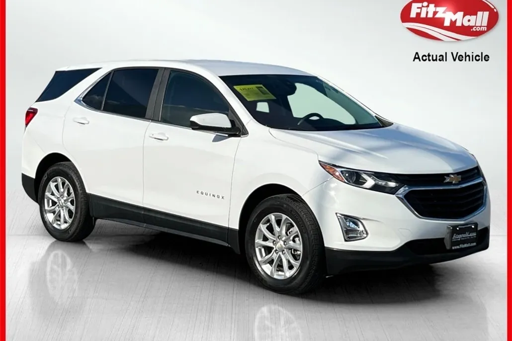 2021 Chevrolet Equinox LT photo 1