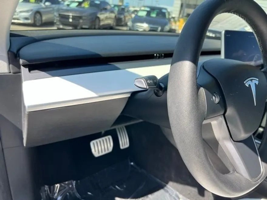 2022 Tesla Model 3 Performance photo 20