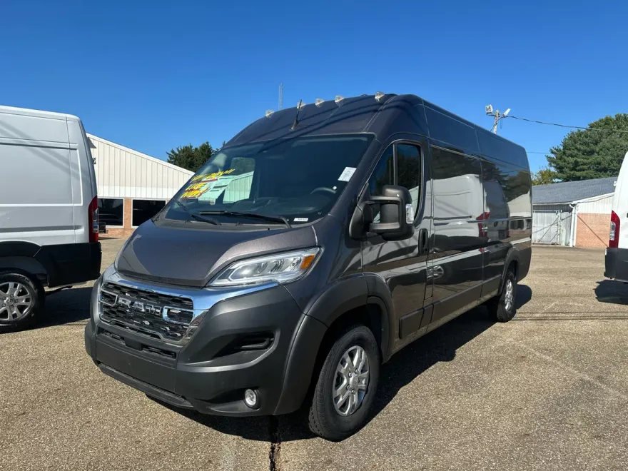 2024 Ram ProMaster 3500 photo 1