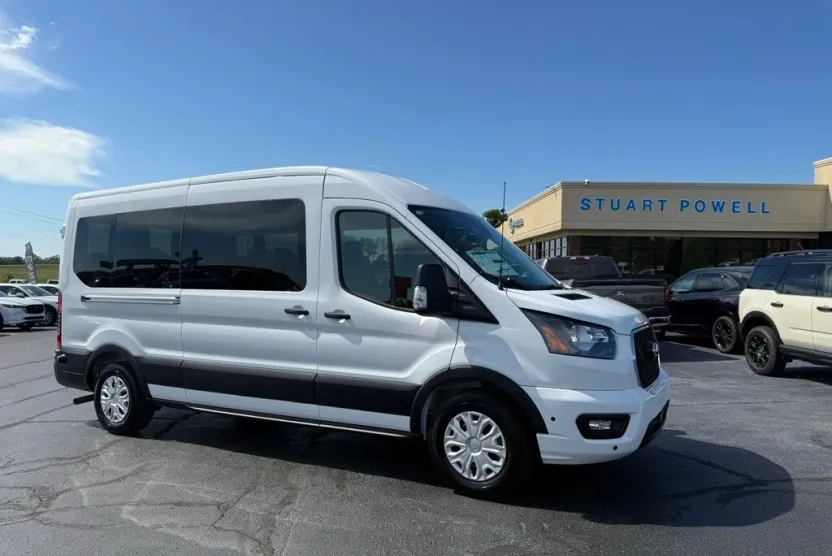 2025 Ford Transit photo 1