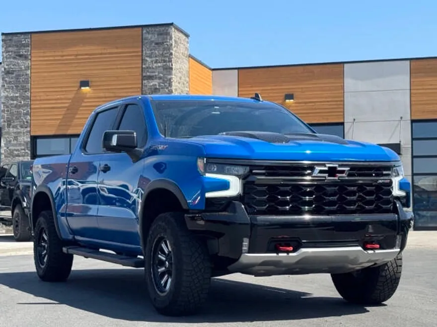 2023 Chevrolet Silverado 1500 ZR2 photo 1