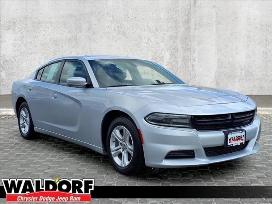2021 Dodge Charger SXT photo 1
