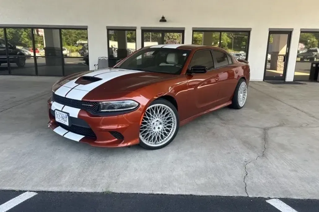 2023 Dodge Charger R/T photo 1