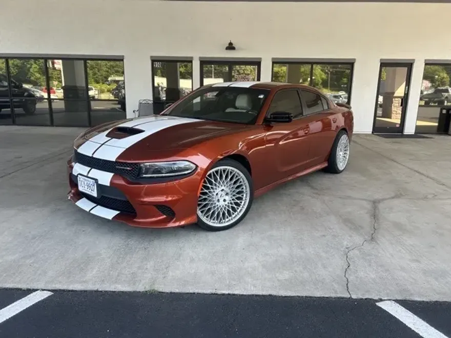 2023 Dodge Charger R/T photo 1