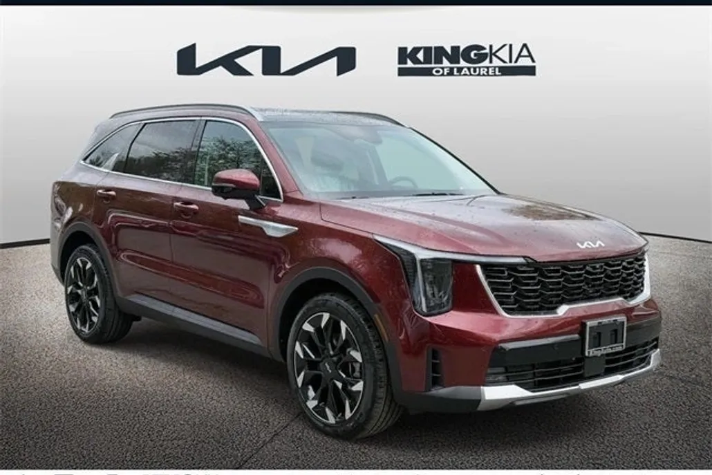 2025 Kia Sorento SX photo 1