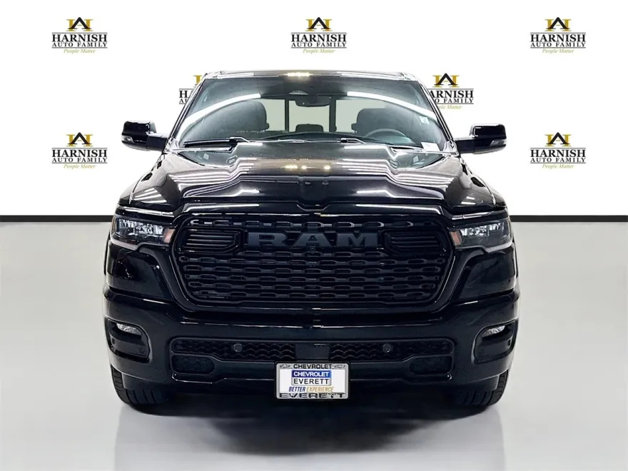 2025 Ram 1500 Big Horn Lone Star Night Edition photo 1