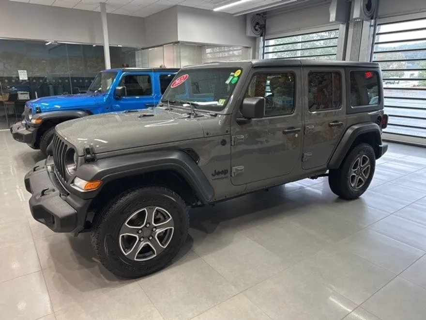 2022 Jeep Wrangler Unlimited Sport S photo 1