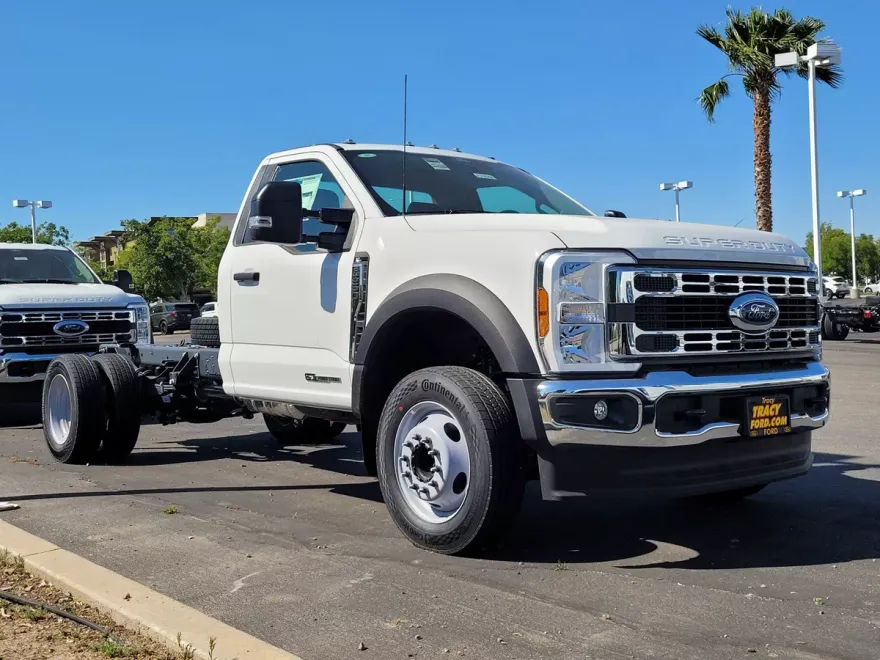 2024 Ford F-550 XL photo 1