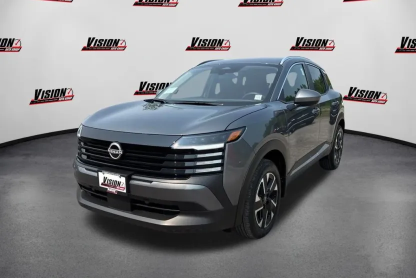 2025 Nissan Kicks SV photo 1