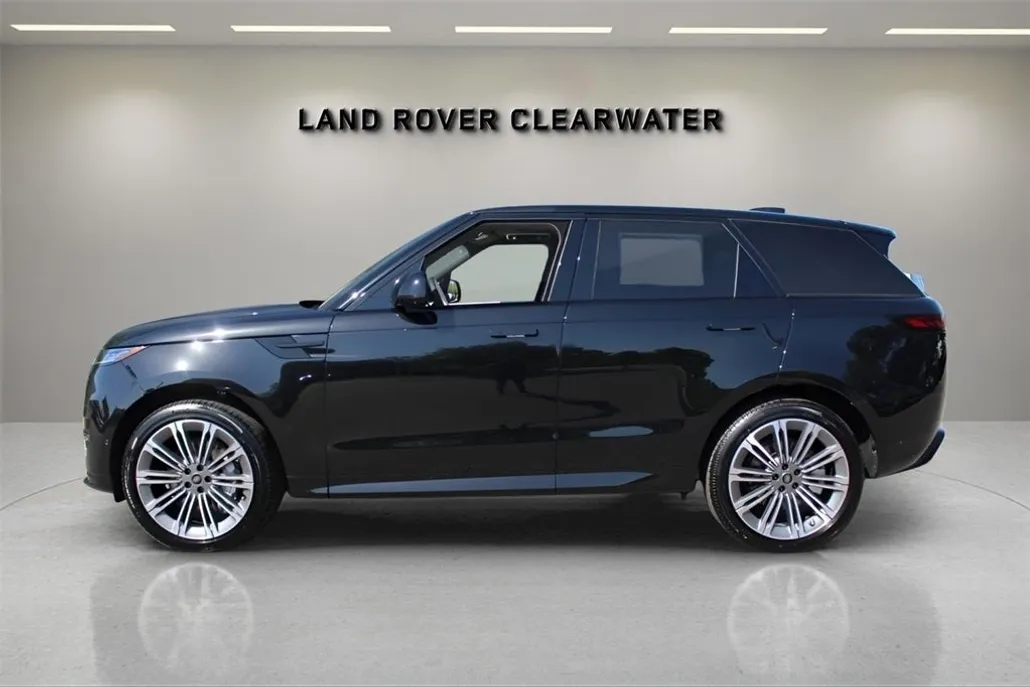 2025 Land Rover Range Rover Sport SE photo 1