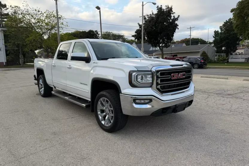 2016 Gmc Sierra 1500 SLE photo 1