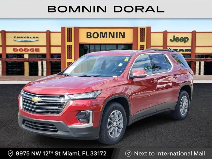 2023 Chevrolet Traverse 1LT photo 1